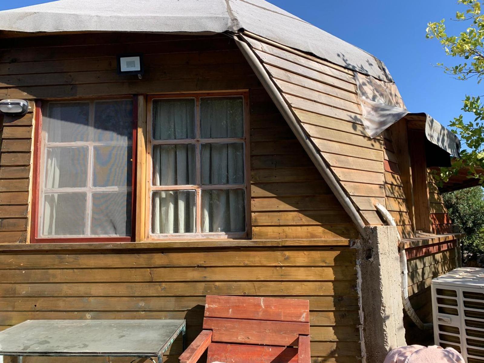 בקתת עץ בחורש במנות - דום גיאודזי - Wooden Cabin In Manot Exteriér fotografie